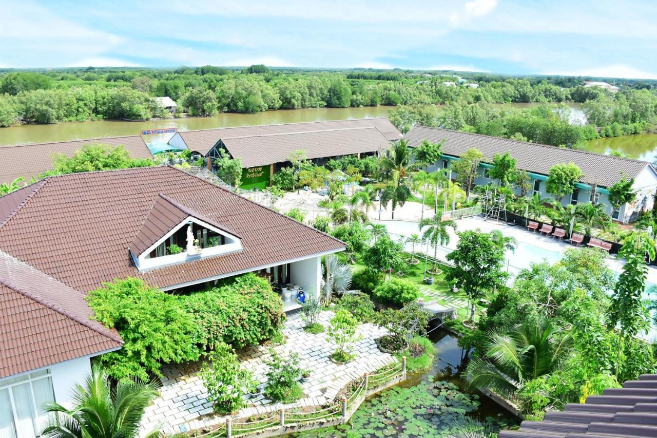 Ozon Hotel Nam Can Buitenkant foto