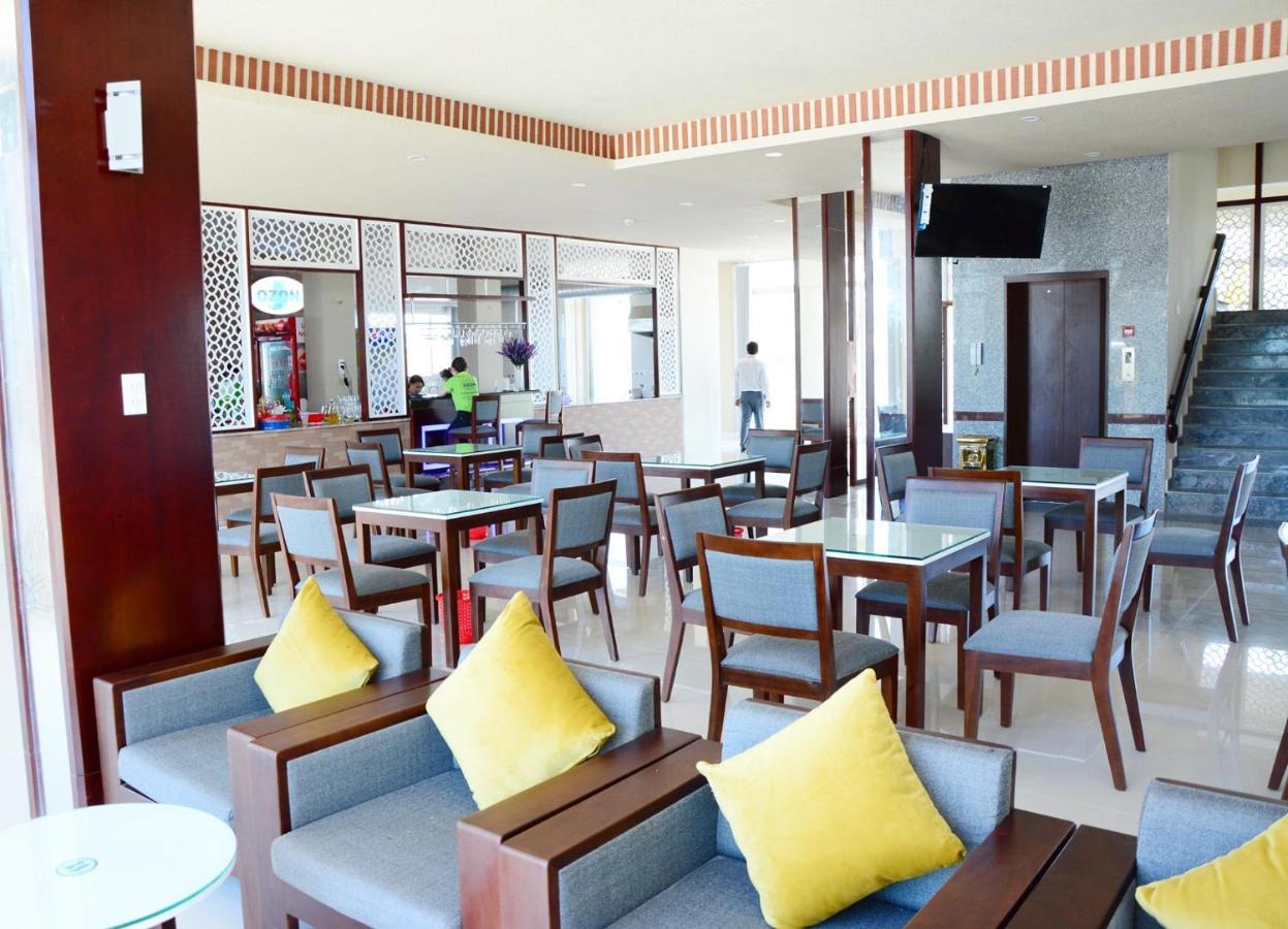 Ozon Hotel Nam Can Buitenkant foto