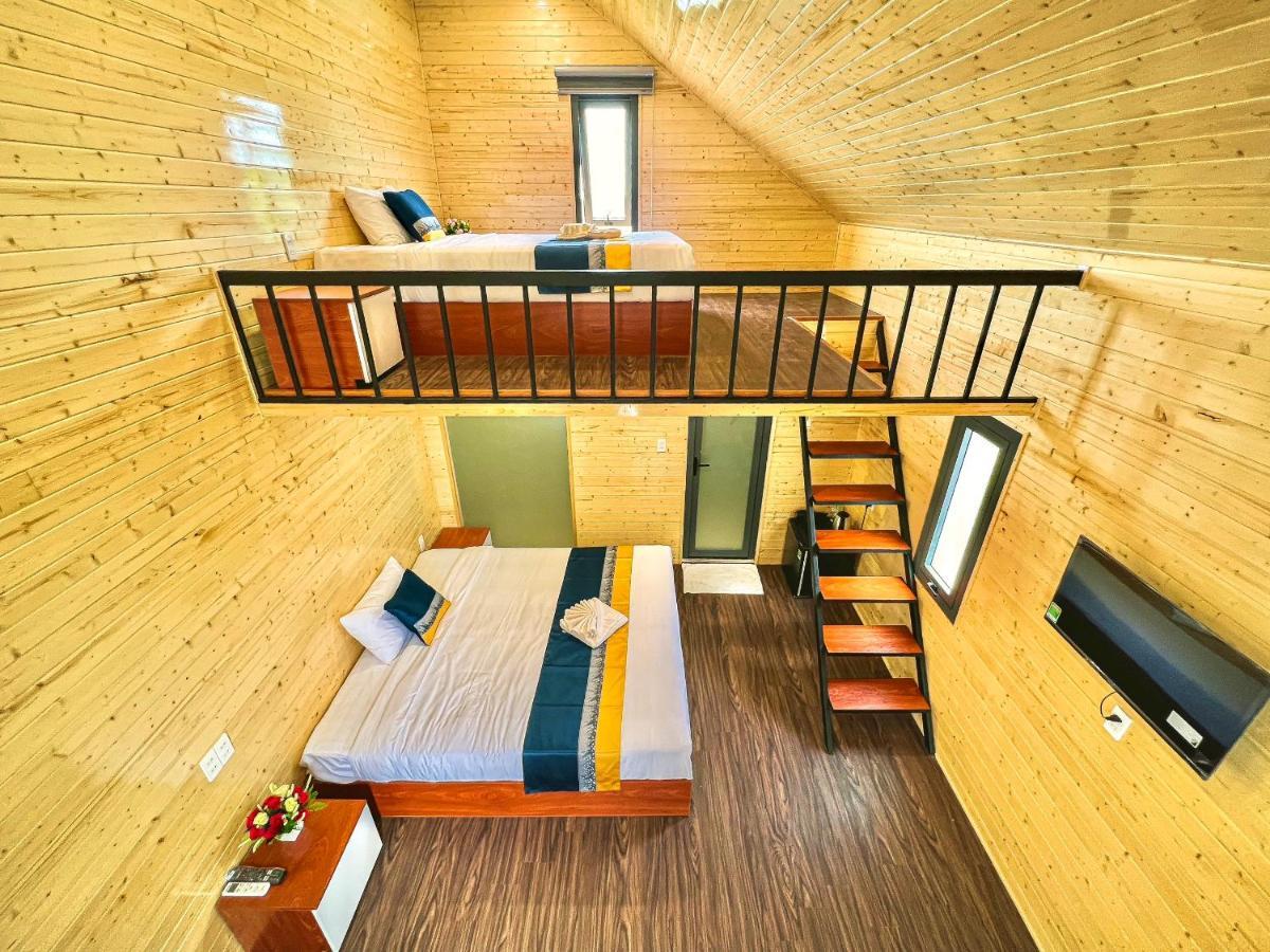 Ozon Hotel Nam Can Buitenkant foto